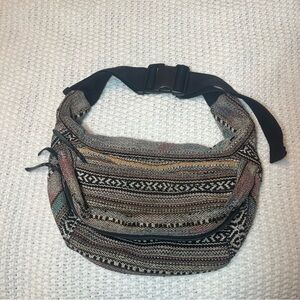 Ecote Urban Outfitters Multicolor Aztec Patterned Women's Bag Fanny Pack Boho